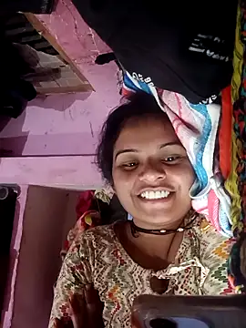 Snapshot of Uma_pande chatting on 03/02/26, 07:15 Uma pande online show from 03/02/26, 07:15