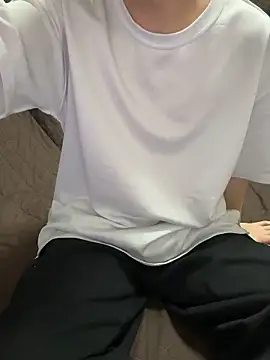 tubasa1216 online show from 02/04/26, 11:49