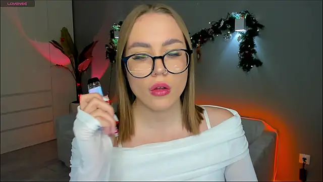 Aurelia Voss online show from 01/08/26, 08:11