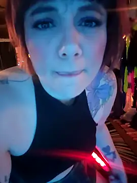 Snapshot of infinirose chatting on 02/22/26, 08:24 infinirose online show from 02/22/26, 08:24