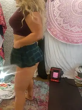 infinirose online show from 04/29/26, 10:52