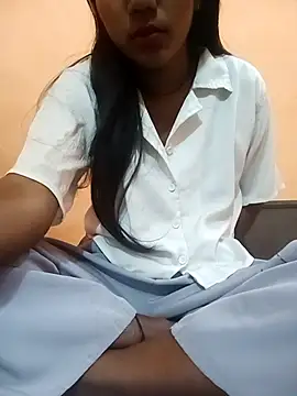 Snapshot of ridhima_khan chatting on 01/15/26, 04:50 ridhima khan online show from 01/15/26, 04:50