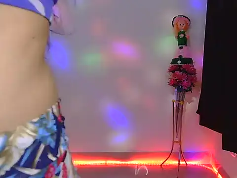 miss ragni online show from 04/17/26, 02:53