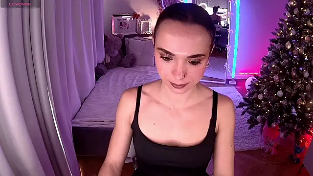 Snapshot of Dayana_Foxy chatting on 02/25/26, 08:24 Dayana Foxy online show from 02/25/26, 08:24