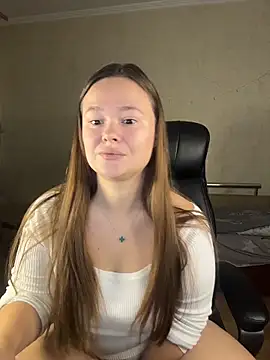 Snapshot of CaramelleSugarr chatting on 12/17/25, 07:20 CaramelleSugarr online show from 12/17/25, 07:20