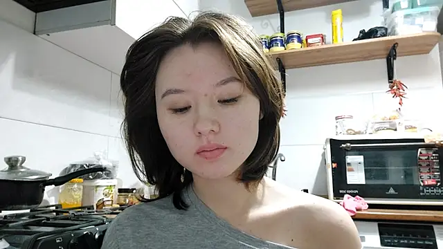 Snapshot of VelmaMaasch chatting on 02/11/26, 01:16 VelmaMaasch online show from 02/11/26, 01:16