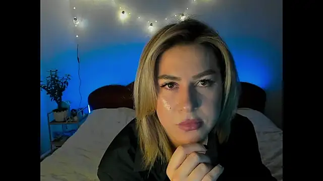 Roxi Joy online show from 01/18/26, 05:28