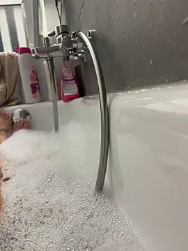 Snapshot of Klarry69 chatting on 03/29/26, 08:31 Klarry69 online show from 03/29/26, 08:31