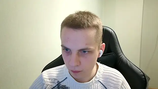 Snapshot of Markooaa chatting on 03/26/26, 08:25 Markooaa online show from 03/26/26, 08:25