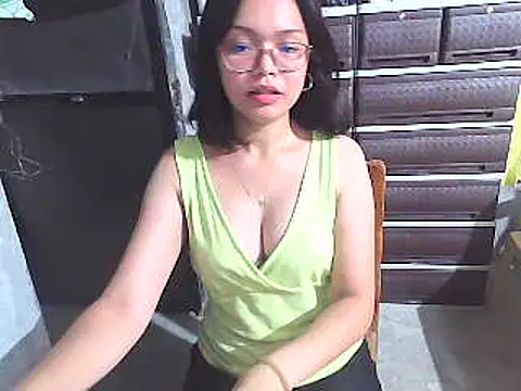 Snapshot of lwkfine chatting on 05/07/26, 01:05 lwkfine online show from 05/07/26, 01:05