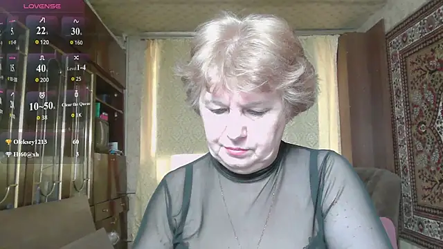 Snapshot of Casey_peach chatting on 07/14/26, 10:32 Casey peach online show from 07/14/26, 10:32