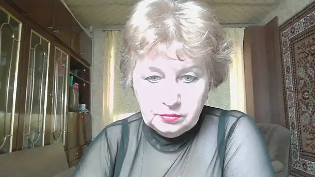 Snapshot of Casey_peach chatting on 07/20/26, 06:49 Casey peach online show from 07/20/26, 06:49