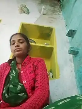 HOT-ANJALI7 online show from 12/17/25, 11:38