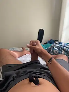 HotWhisper22 online show from 01/08/26, 01:57