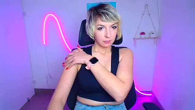 Lana Foxyy online show from 03/07/26, 07:27