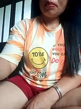 Maikha08 online show from 04/08/26, 10:04