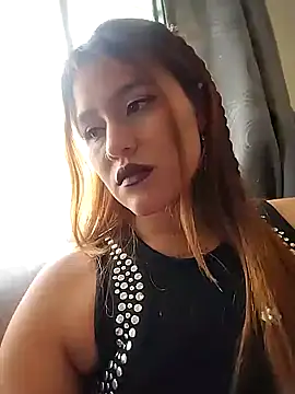 Snapshot of Alinaat086 chatting on 01/11/26, 02:55 Alinaat086 online show from 01/11/26, 02:55