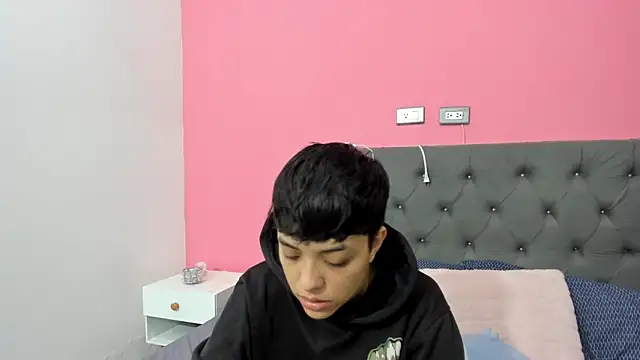 ariloe quintero online show from 03/03/26, 01:06