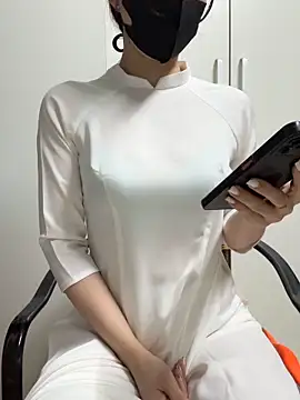 bi biii online show from 04/15/26, 03:24