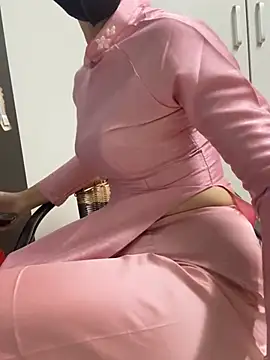 bi biii online show from 04/16/26, 02:45