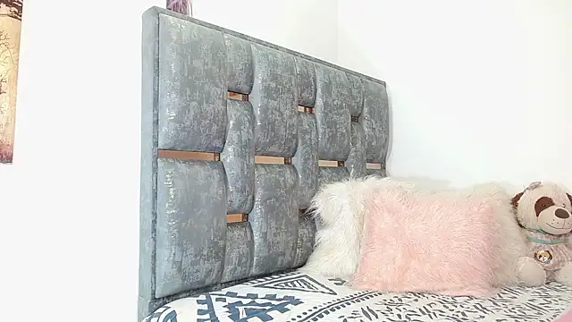 titania1502 online show from 01/06/26, 11:40