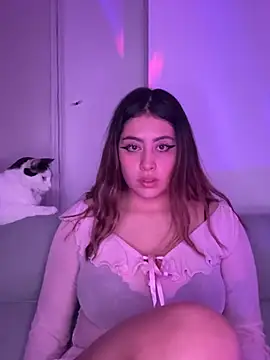 Snapshot of justmariee chatting on 01/12/26, 02:28 justmariee online show from 01/12/26, 02:28