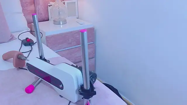 ScarlettFoox online show from 03/12/26, 06:47