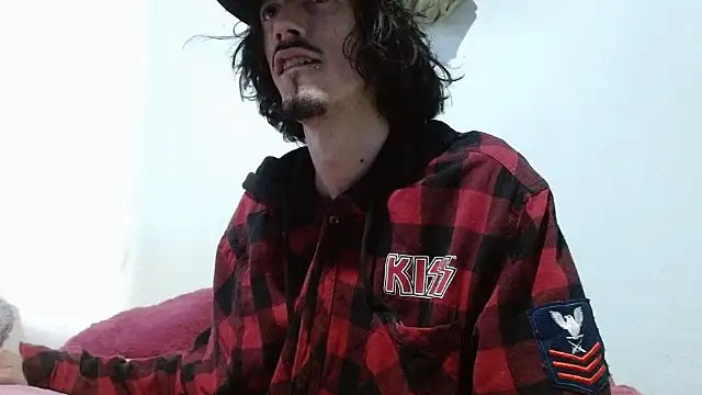 sk8-boy online show from 06/28/26, 04:24
