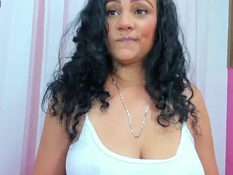 Bianca slut1 online show from 12/17/25, 08:37