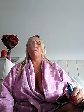 theblondecocklover online show from 05/14/26, 06:15