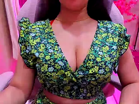 DimondGirl  online show from 04/15/26, 07:58