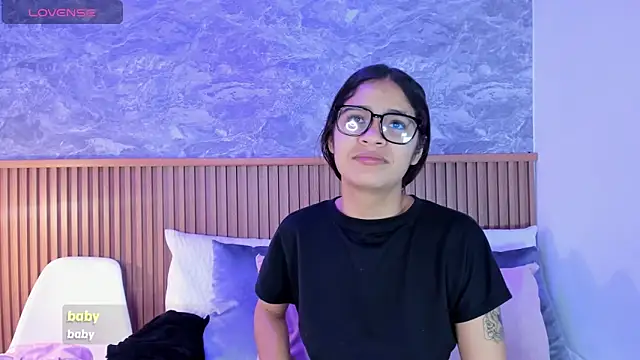 alina souvage  online show from 02/01/26, 06:28