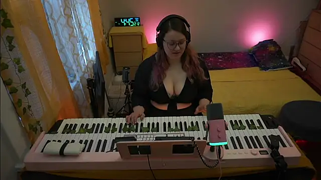 FireproofCuriousiteaze online show from 02/12/26, 09:43