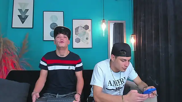 Oficial KingOfHeavens online show from 01/12/26, 09:09