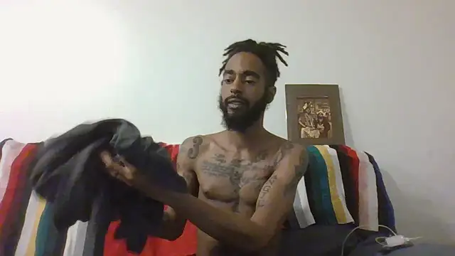 AverageAnt  online show from 02/18/26, 02:40