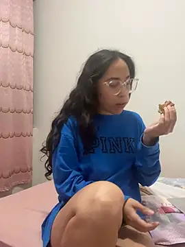 LatinDoll8 online show from 05/07/26, 03:45