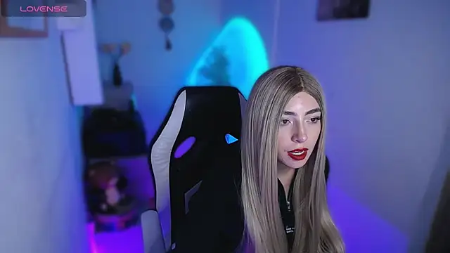 channel blondee online show from 03/12/26, 10:27