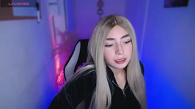 channel blondee online show from 04/27/26, 11:47