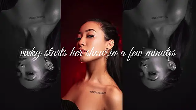 viicky r online show from 04/14/26, 04:07