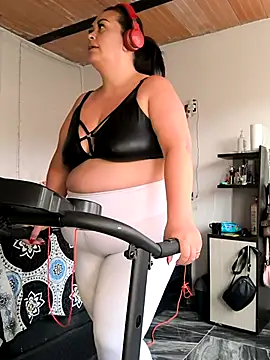 Natymendoza998 online show from 02/04/26, 08:36