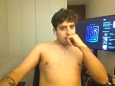 Snapshot of chileankiss chatting on 01/08/26, 08:05 chileankiss online show from 01/08/26, 08:05