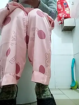 Snapshot of Girl-6868 chatting on 02/09/26, 01:31 Girl-6868 online show from 02/09/26, 01:31