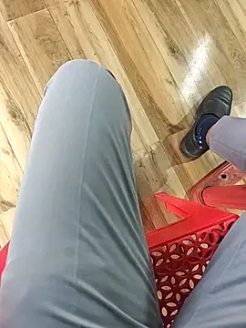 AqueousCrepe online show from 04/13/26, 12:43