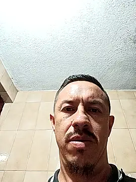 L hotcream online show from 03/10/26, 08:25