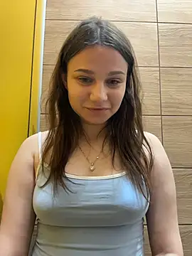 Niki Hug online show from 01/12/26, 06:07