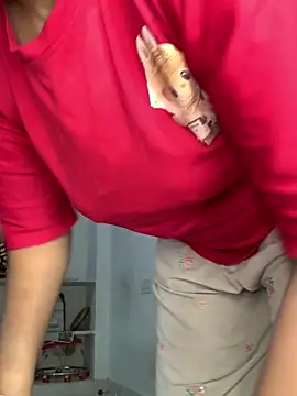 missmisha01 online show from 03/28/26, 04:06