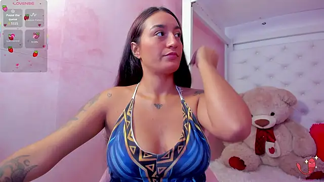 amarantha  milk2 online show from 01/11/26, 12:21