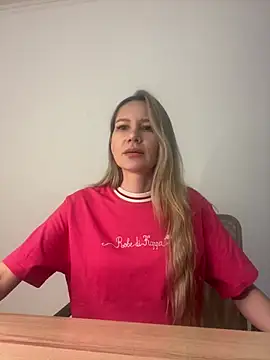 1Moonlight1 online show from 01/12/26, 07:30