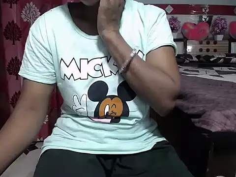 surbhi01 online show from 06/03/26, 07:11