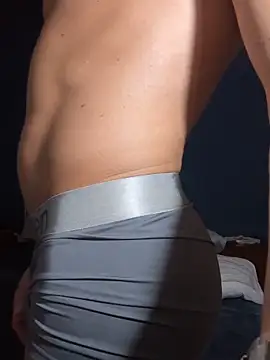 maximuss789 online show from 03/22/26, 04:27